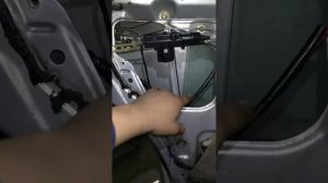 Ремонт замка задней двери , Мазда 626 1999 хэтчбек