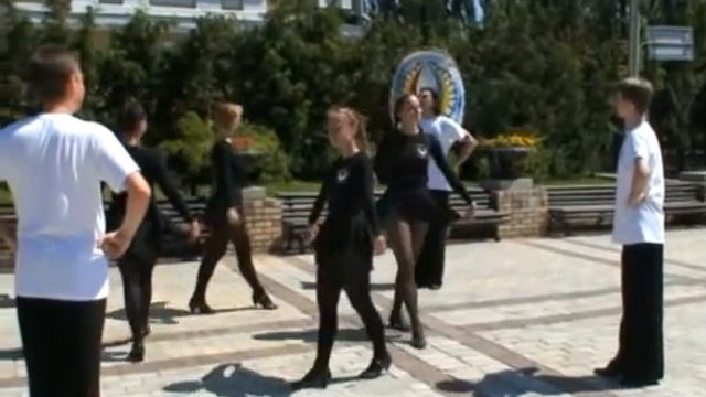 Немецкий танец Föhringer Kontra. Deutsche Quelle