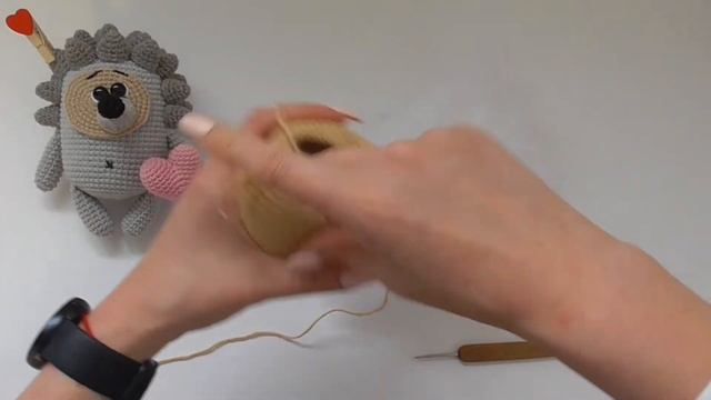 Мастер класс Ежик крючком/Бесплатный мастер класс/Видеоурок/Ежик/Мягкая игрушка/ смотреть онлайн