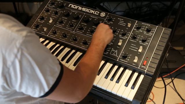 Polivoks - Russian Analog Synth From The 80's Demo
