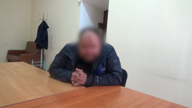 В Курске задержали украинца шпионившего на Киев.mp4 смотреть онлайн