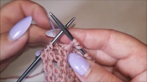 Двусторонний красивый узор спицами.