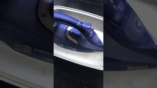 Лучший способ почистить утюг от накипи! смотреть онлайн
