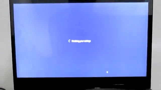 The first boot of Fujitsu U904 смотреть онлайн