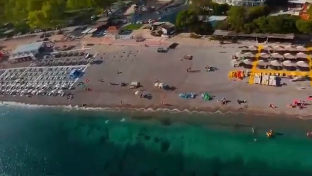 Virtual Reality - 360° 12K: Flying Over The Beaches In Montenegro | Oculus Quest 2