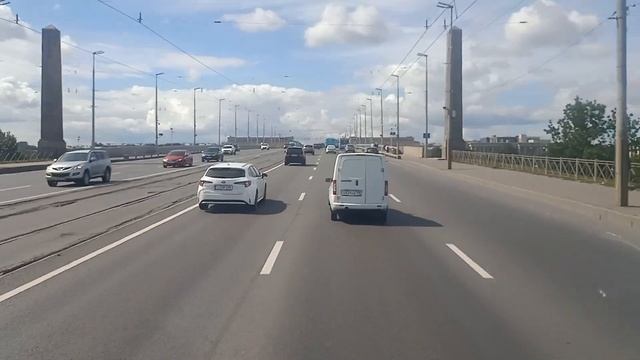 Интересный экземпляр.Ваз 2110 в исполнении Богдан 2310 Десятка Каблучок?? смотреть онлайн