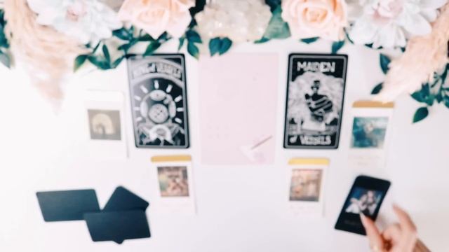 Will You Still Be Single For The Last Month of 2022? PICK A CARD Tarot Reading смотреть онлайн
