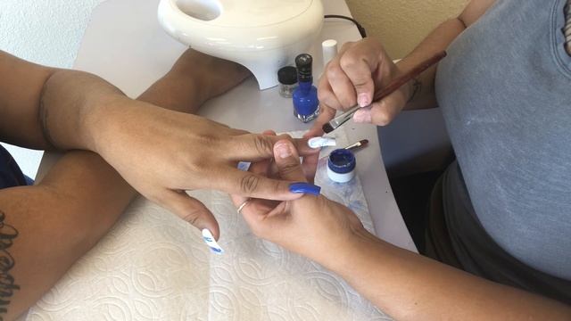 Nail Tutorial Easy Nail Design | Blue Gold Royal Nails| Glitz Glam смотреть онлайн