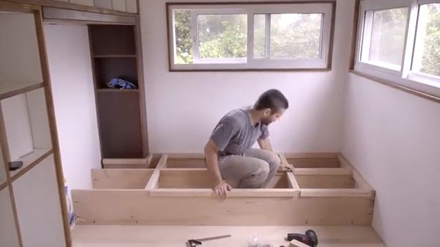 Our loving nest is gaining shape ? [DIY Platform Bed with Storage] LTP #065 смотреть онлайн