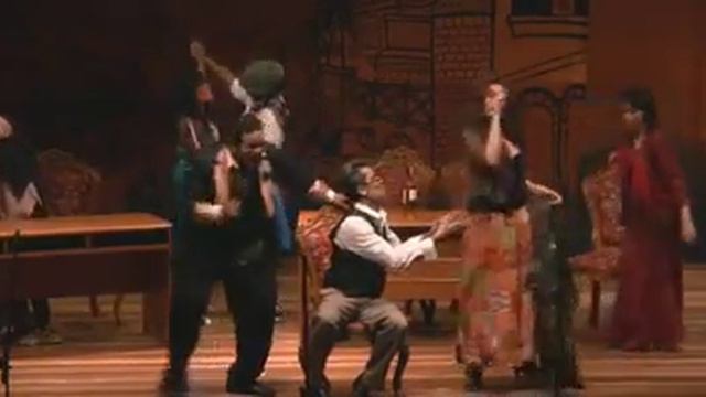 Castle On The Cloud + Master Of The House смотреть онлайн