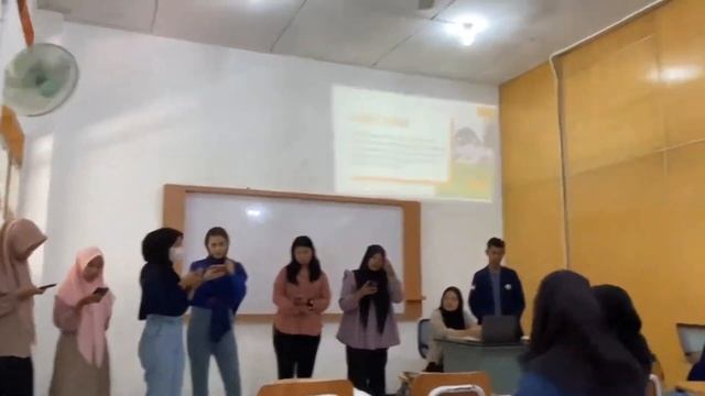 Presentasi Bahasa Indonesia, Mengenai Produk Teh Suseng, Kelompok 4 смотреть онлайн