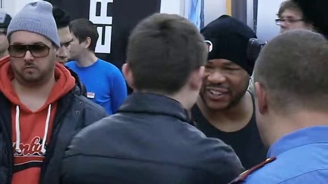 Xzibit в Москве - автограф-сессия в MediaMarkt (2011) смотреть онлайн