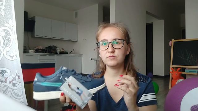 Распаковка кроссовок REEBOK ROYAL /Утренняя прогулка с сыном. смотреть онлайн