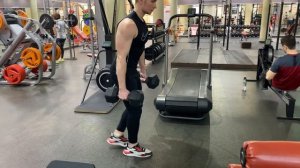 Фермерская проходка с гантелями