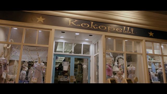 Canon 1DX MARK III Low Light Test (5.5K RAW) смотреть онлайн