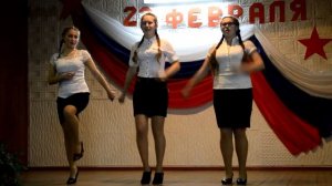 Песня «Идет солдат по городу»