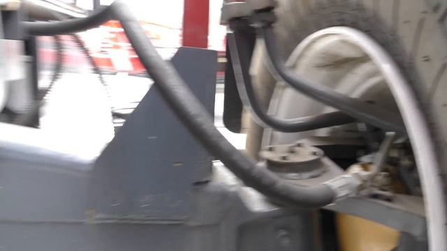 Полноприводное энергосредство ПОЛЕСЬЕ-2-280А с жаткой ЖВЗ-7У. Обзор 2018 смотреть онлайн