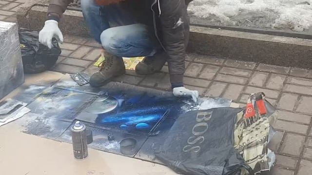 Kyiv. Paint nice. Киев парень красиво рисует балончиком смотреть онлайн