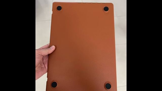 MacBook leather case смотреть онлайн