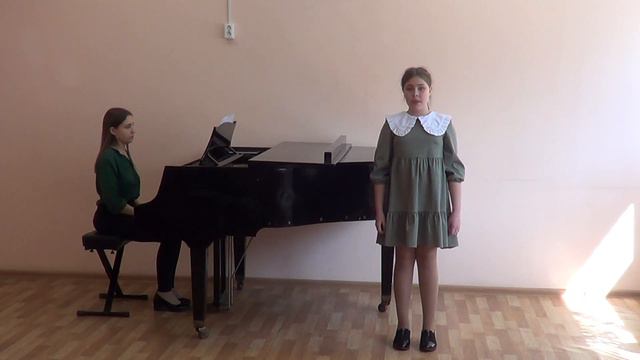 Устиновская Мария, Солист, солисты-девочки 9-11 лет (01.04.2021г.) смотреть онлайн