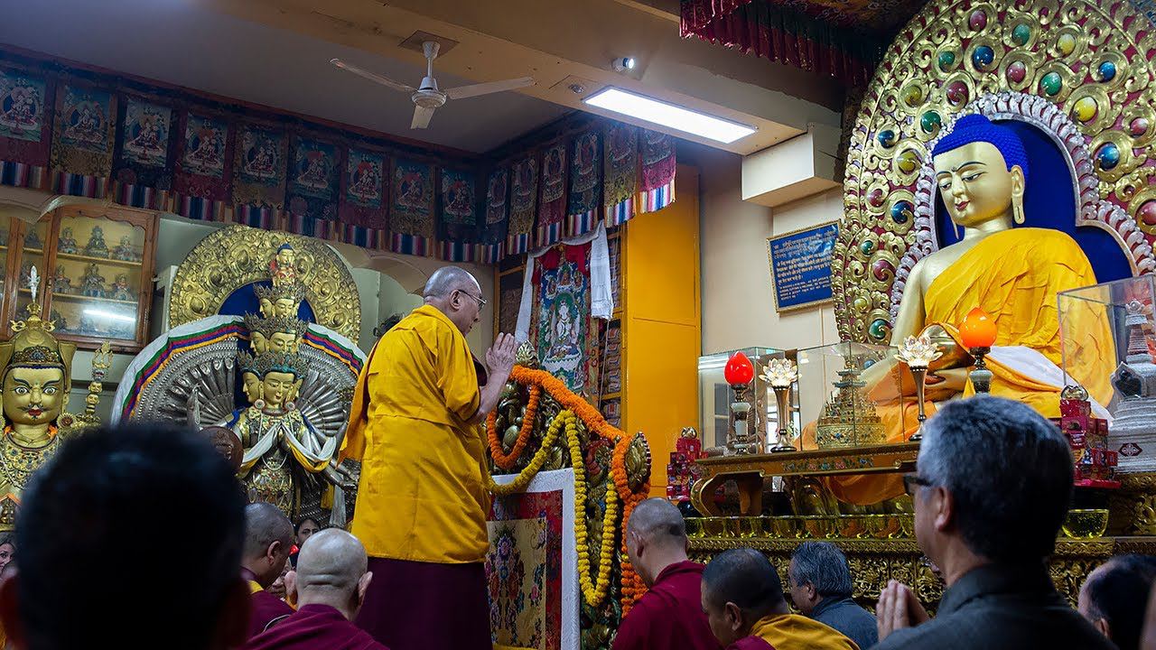 Молебен о долголетии Его Святейшества Далай-ламы смотреть онлайн