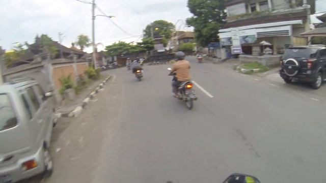 В поисках пляжа Нуса Дуа, Бали (Nusa Dua beach, Bali) / Предмонтажные фрагменты смотреть онлайн