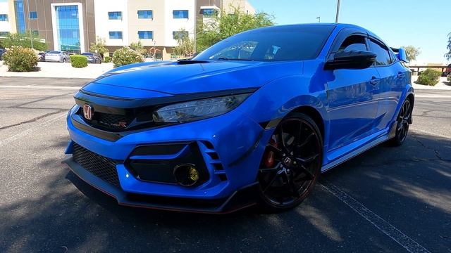 1 YEAR OWNERSHIP | PROS + CONS (2021 Honda Civic Type R FK8) смотреть онлайн