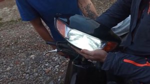 Усановка диодной лампы Honda Dio AF-34