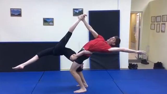 Группа парной акробатики спортивный клуб Инь Ян (Иркутск) смотреть онлайн