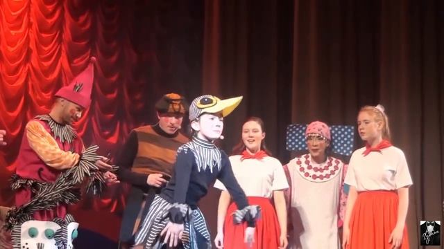 о спектакле «Чудо-дерево, или Карнавал Чуковского» театра «Карамболь» смотреть онлайн