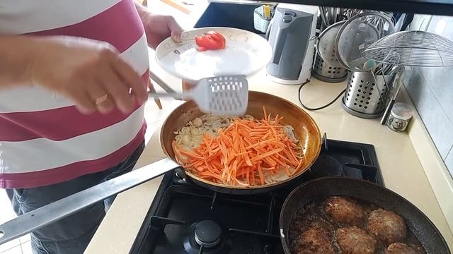 НЕОБЫЧНЫЙ И ВКУСНЫЙ РЕЦЕПТ ИЗ ФАРША. ВИДЕО ИЗ ЗАКРОМОВ.