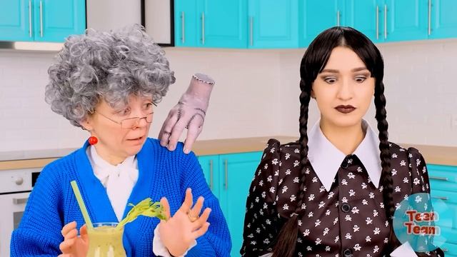 Кулинарный Челлендж: Уэнсдей против Бабушки | Секретные Лайфхаки и Гаджеты от TeenTeam Challenge смотреть онлайн