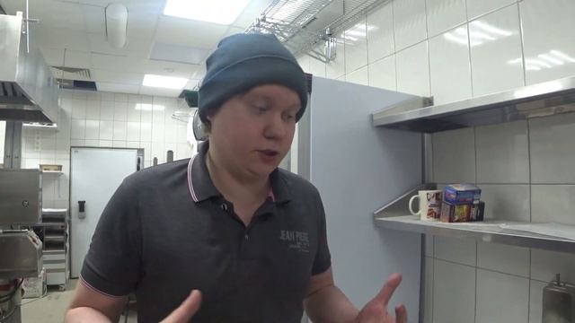 Бизнес влог. Реклама в пиццерии. Реалити додо пицца. Франшиза в России. Раскрутка группы вк. смотреть онлайн