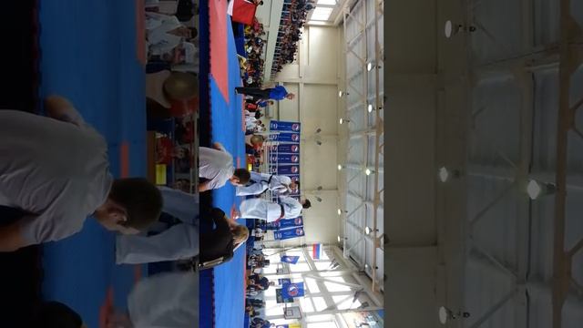 Бадасян Саак vs Горопашный Леонид Рейтинговый поединок 7 апреля 2013г смотреть онлайн