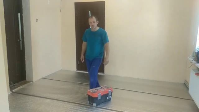 #ПОДГОТОВКА ПОДСТИЛКИ#УКЛАДКА ЛИНОЛЕУМА#УСТАНОВКА ПЛИНТУСОВ#Бютжетный ремонт#Нюансы ремонта смотреть онлайн