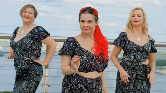 AMOR EXOTICO - Alejandra Feliz (Bachata) | Bachata Lady styling by Mariia Mashtaler смотреть онлайн