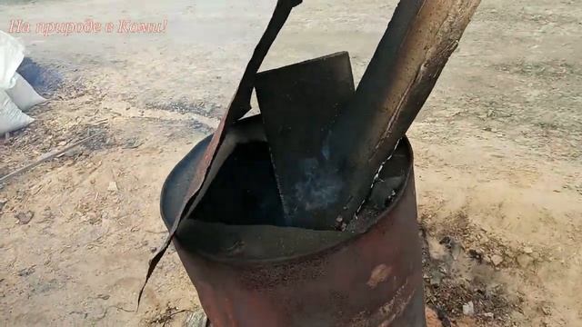 Поменял нижние венцы. Новый пол. смотреть онлайн
