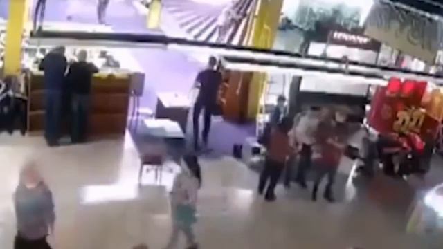 Памяти всех погибших 25 марта 2018 ТЦ Зимняя Вишня, Кемерово смотреть онлайн