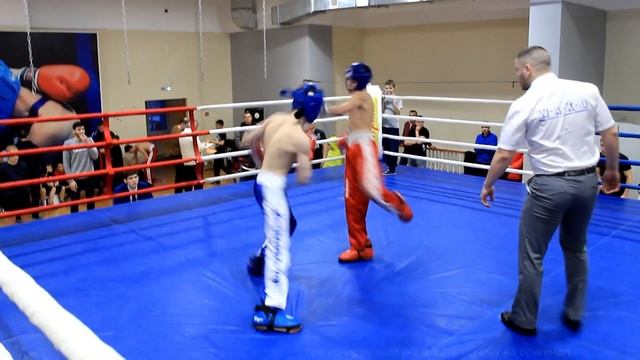 Кикбоксинг. Юноши. Фулл-контакт. Бой 03. Менделеевск 20-02-2020 смотреть онлайн