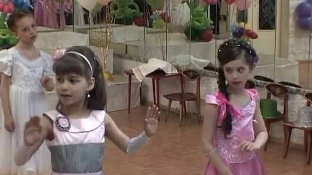 Фрекен Бок и песня Садик, до свиданья! смотреть онлайн