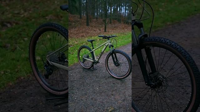 Check out the EPIC Cube Aim EX Hardtail Mountain Bike! #bikelover #bikelife смотреть онлайн