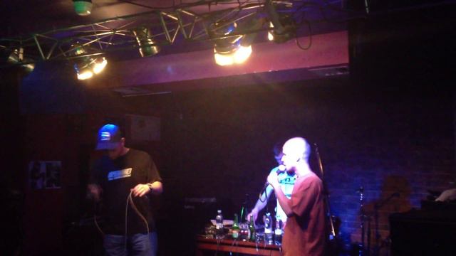 Птицу ЕМЪ - Я Люблю Людей @ Vinyl Story Club, 13.05.12 смотреть онлайн