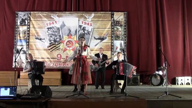 "Подари мне платок" сл. М Агашина муз. Г. Паномаренко смотреть онлайн