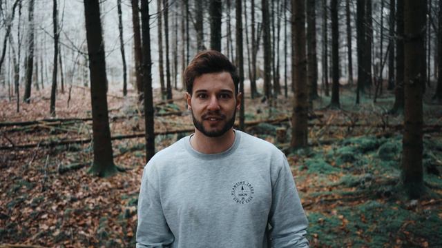 Samuel Weber plants 10'000 trees with one click! 🌲🌲 смотреть онлайн
