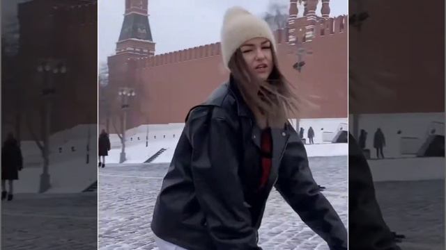 Самый крутой Кавер Венера-Юпитер #Венераюпитер #кавер #музыкатикток #ванядмитриенко смотреть онлайн