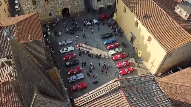 The Ferrari 250 GTO 1962 is 55 years old смотреть онлайн