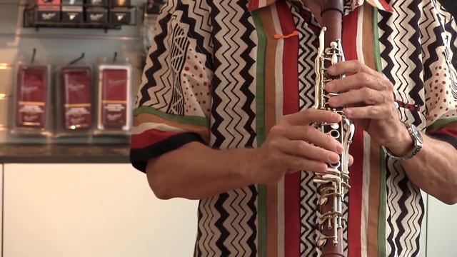Paquito d'Rivera and his friends visiting the New York Vandoren Studio смотреть онлайн
