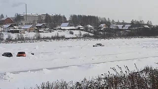 Ваз-2107 против Ваз 2106 заезд 2 смотреть онлайн