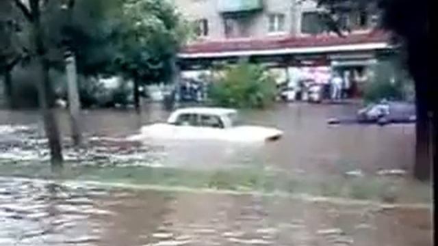 Череповец,ул Ленина-2 августа. смотреть онлайн