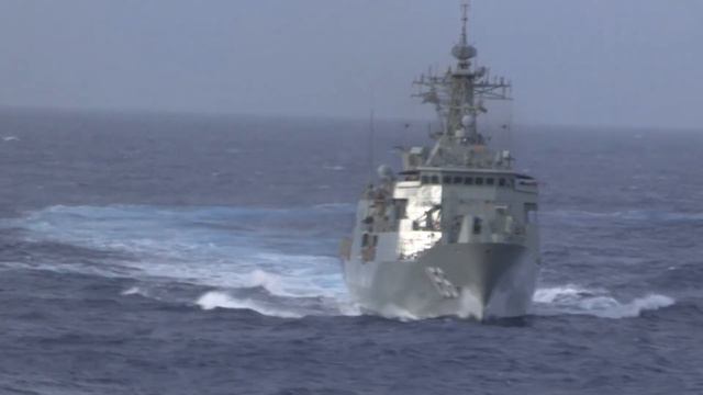 Royal Australian Navy - 1000 Miles Away смотреть онлайн